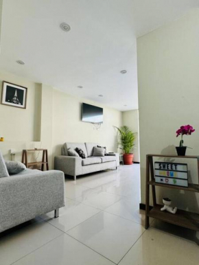 Cómodo y hermoso departamento amoblado